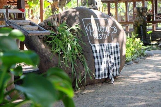 Poleng Beachfront Restaurant